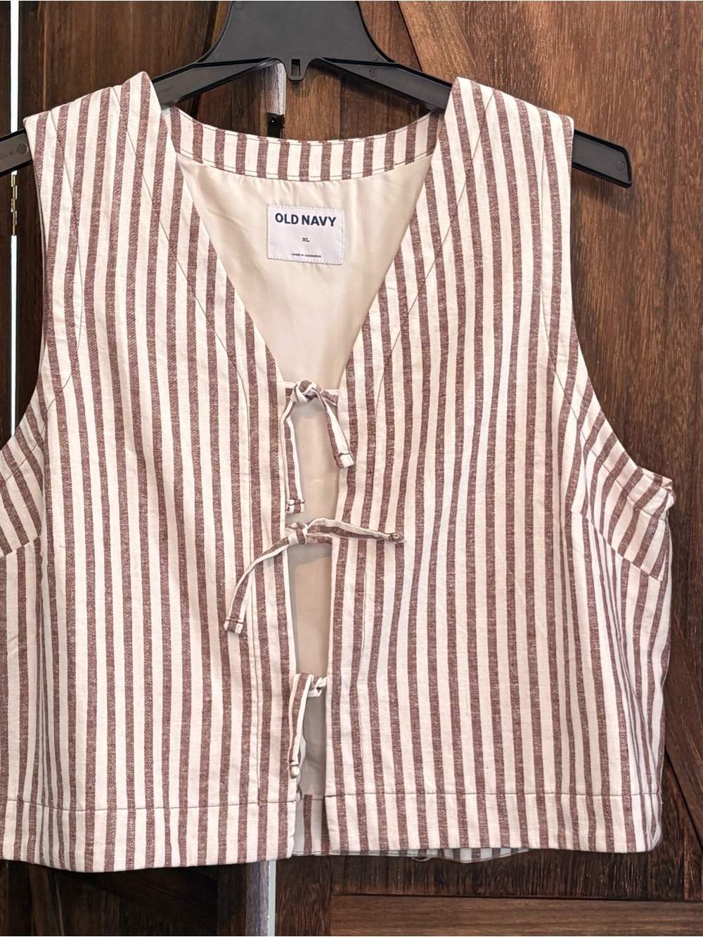 NWOT; Old Navy Striped Tie-Front Vest in Cream and Brown; XL